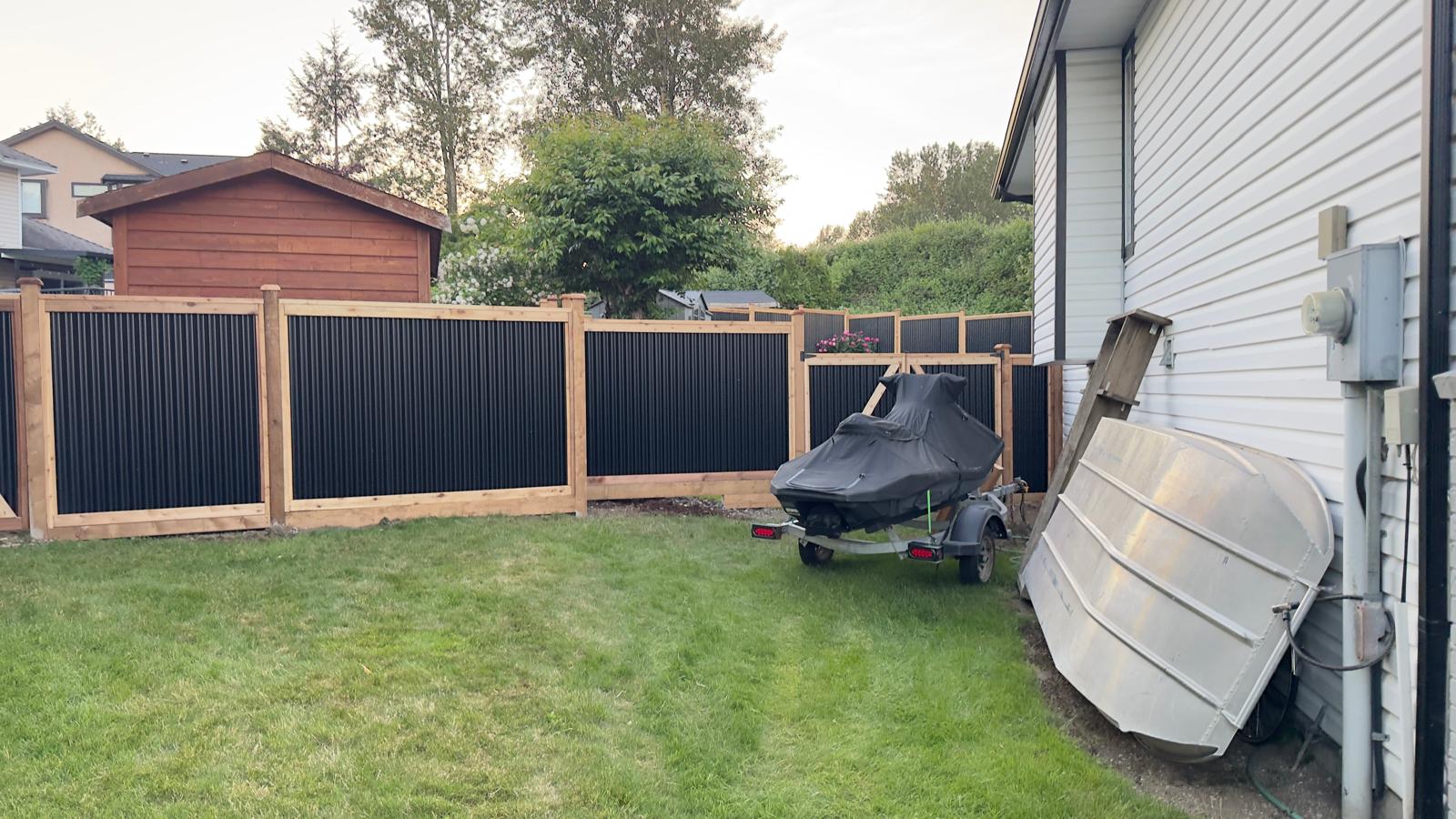 Fence installation BC , Canada